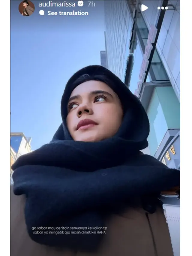 6 Gaya Musim Dingin Audi Marissa Bak Pakai Hijab saat Liburan Terbaru di Korea