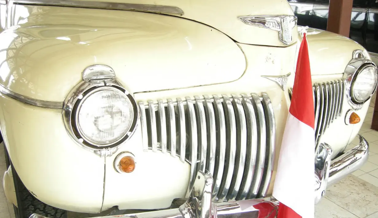 Mobil De Soto keluaran 1942 ini digunakan wakil persiden RI, Mohammad Hatta yang merupakan hadiah dari pengusaha sekaligus pamannya, Djohan Djohor. (Istimewa) 