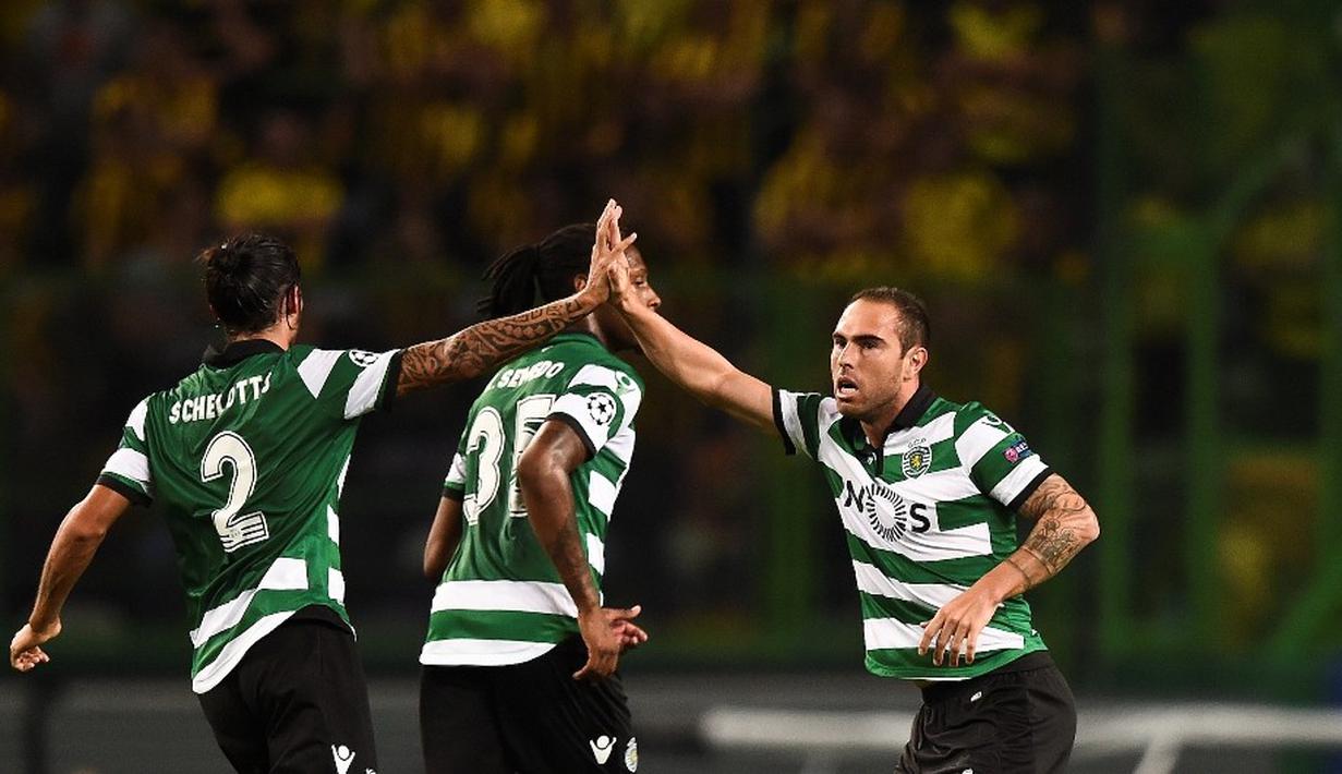 Ekspresi pemain Sporting CP, Bruno Cesar, setelah mencetak gol balasan ke gawang Borussia Dortmund dalam laga Grup F Liga Champions di Stadion Jose Alvalade, Lisbon, Rabu (19/10/2016) dini hari WIB. (AFP/Patricia De Melo Moreira)