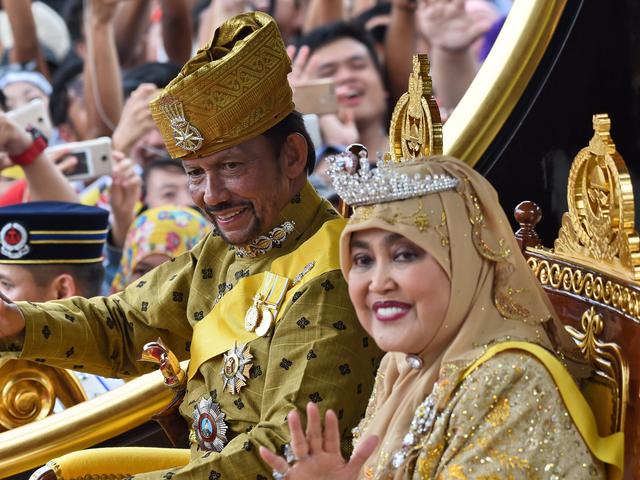 Impikan Kekayaan Sultan Brunei Relaks Minda