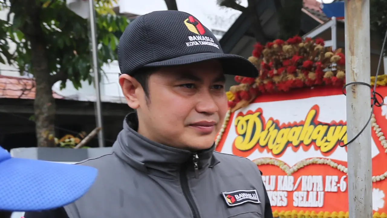 Ketua Bawaslu Kota Tangerang, Komarullah