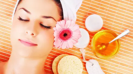 Wajah Cerah Dan Awet Muda Thanks To 5 Resep Madu Berikut Ini Beauty Fimela Com