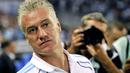 Ekspresi pelatih Olympique de Marseille'Didier Deschamps sebelum laga lanjutan Ligue 1 menjamu Caen at Velodrome Stadium, 7 Agustus 2010. Marseille kalah 1-2. AFP PHOTO / BERTRAND LANGLOIS
