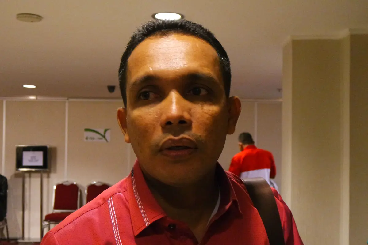 Rocky Bebena_Sekretaris Persipura_(Bola.com/Arief Bagus)