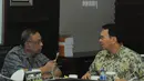 Suasana rapat persiapan menghadapi musim hujan dan antisipasi banjir di Kantor Kementerian PU dan Perumahan Rakyat, Jakarta, Senin (15/12/2014). (Liputan6.com/Herman Zakharia)