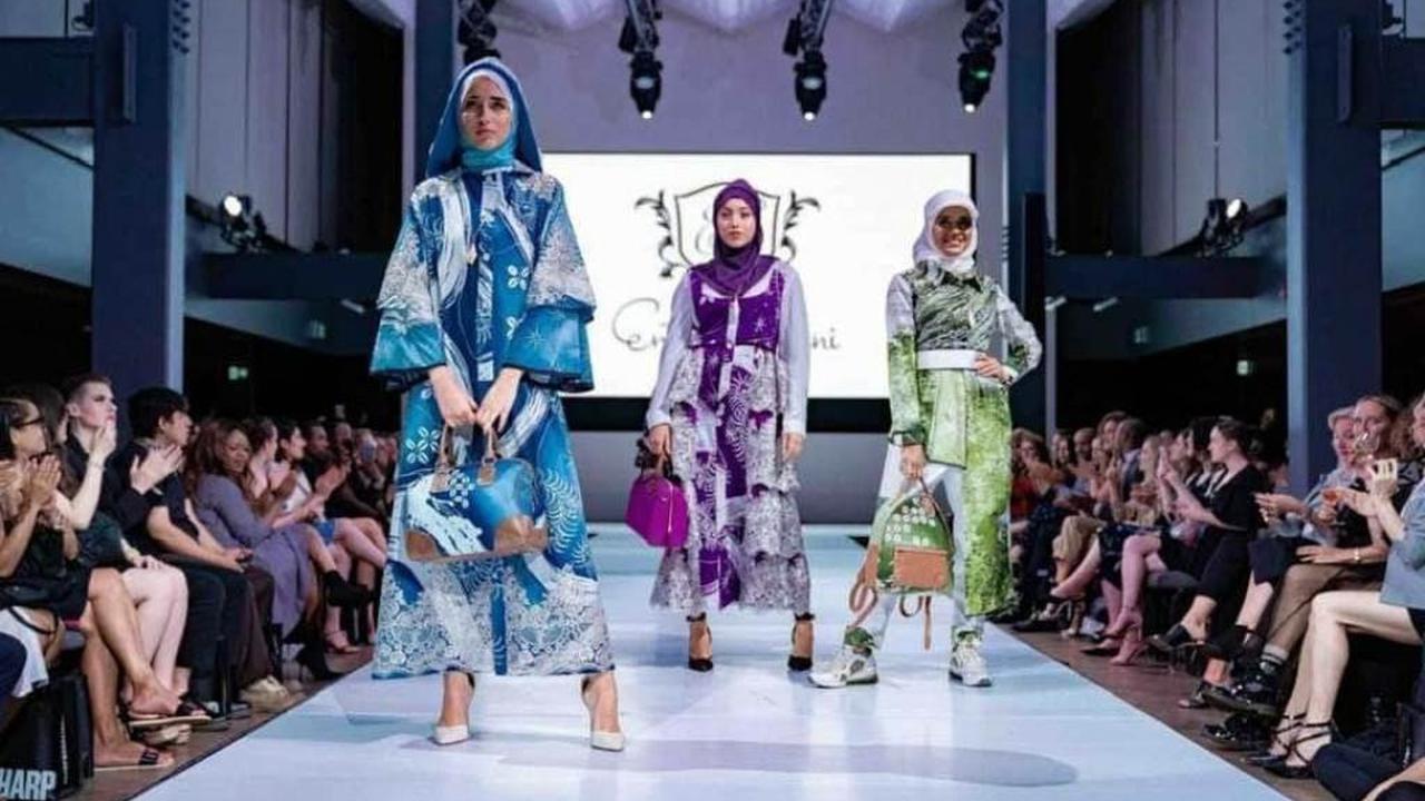Entin Gartini Raih The Best Designer dari Ottawa Award 2021