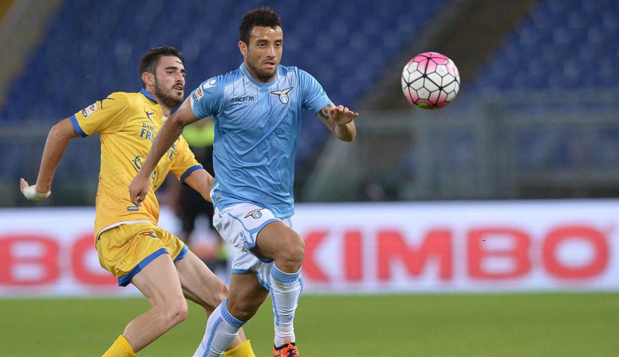 Musim ini Felipe Anderson sudah tampil sebanyak 17 bersama Lazio pada ajang Serie A dan berhasil mencetak 4 gol. (AFP/Tiziana Fabi)