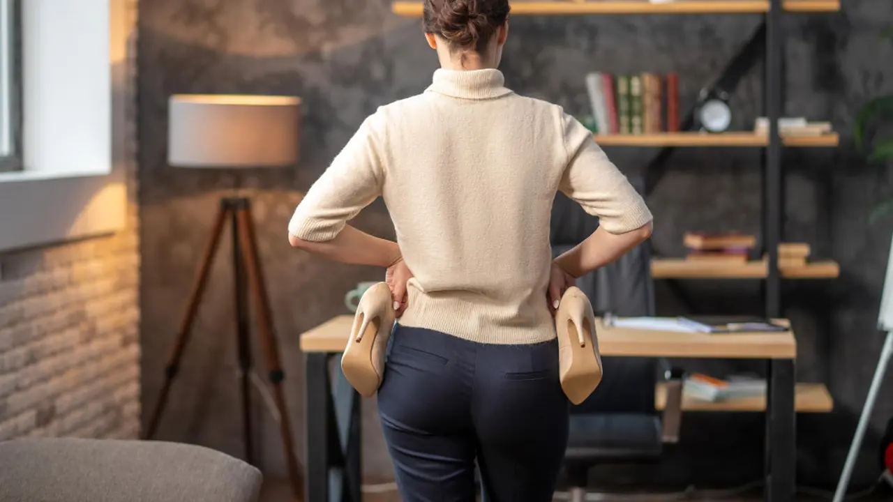 Cukup 18 Menit Sehari, Ini Manfaat Back and Posture Routine dalam Bantu Perbaiki Postur Tubuh [Dok/freepik.com]
