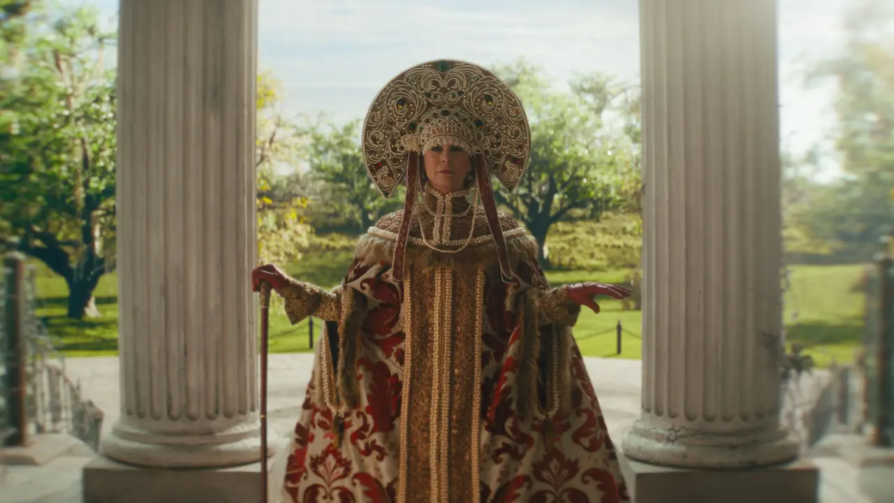 Mengenal Para Penantang Arwah dalam Haunted Mansion, Film Terbaru ...