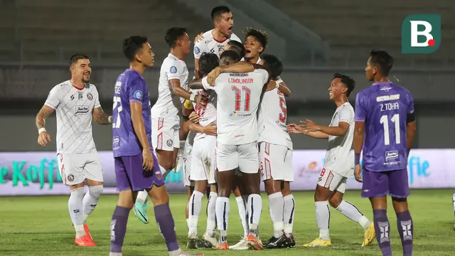 Foto: Hujan Gol di Indomilk Arena, Jack Brown Jadi Pahlawan Bawa Persita Menjauh dari Zona Degradasi BRI Liga 1