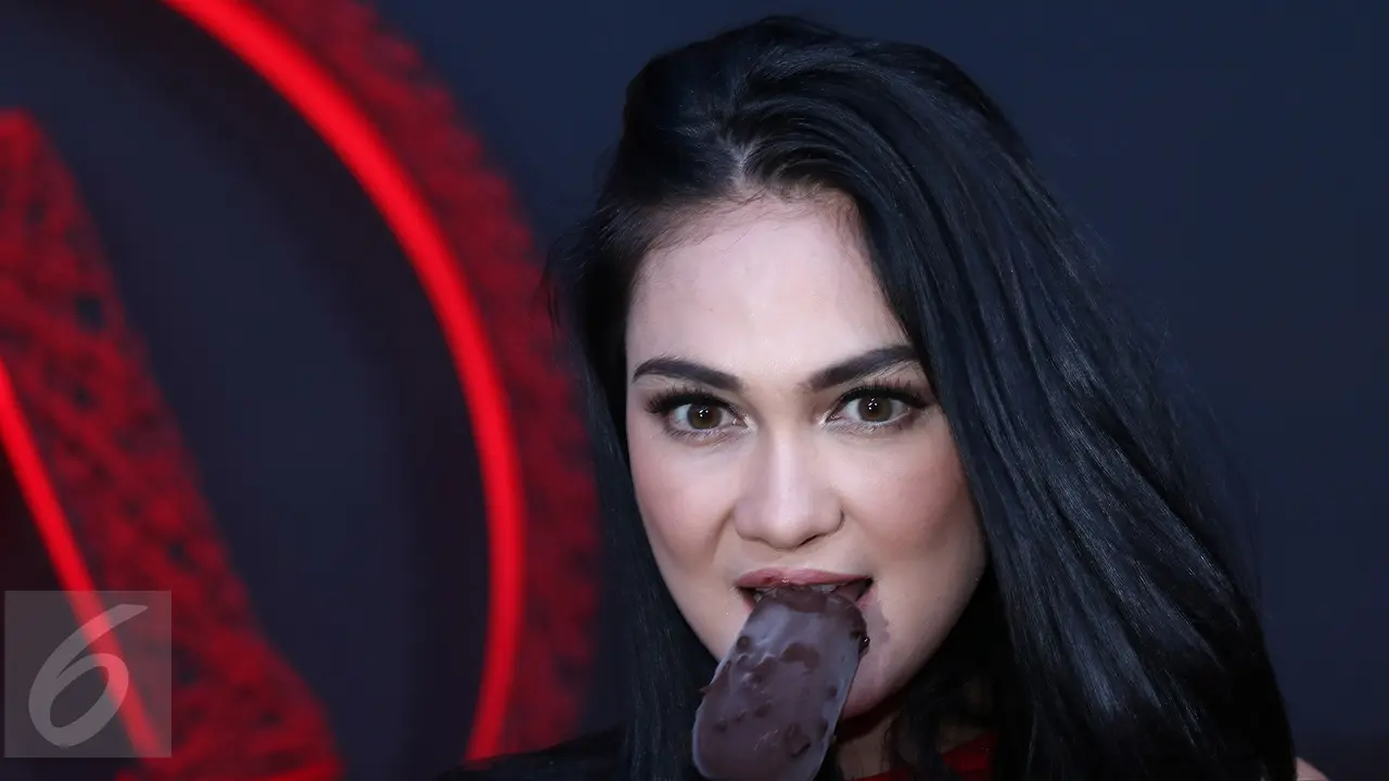 Luna Maya 