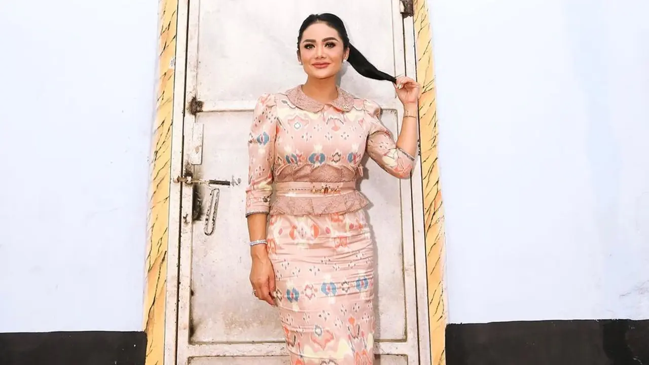 Deretan Artis Ini Akui Pernah Jalani Opersi Plastik, Ada yang Lebih dari Sekali