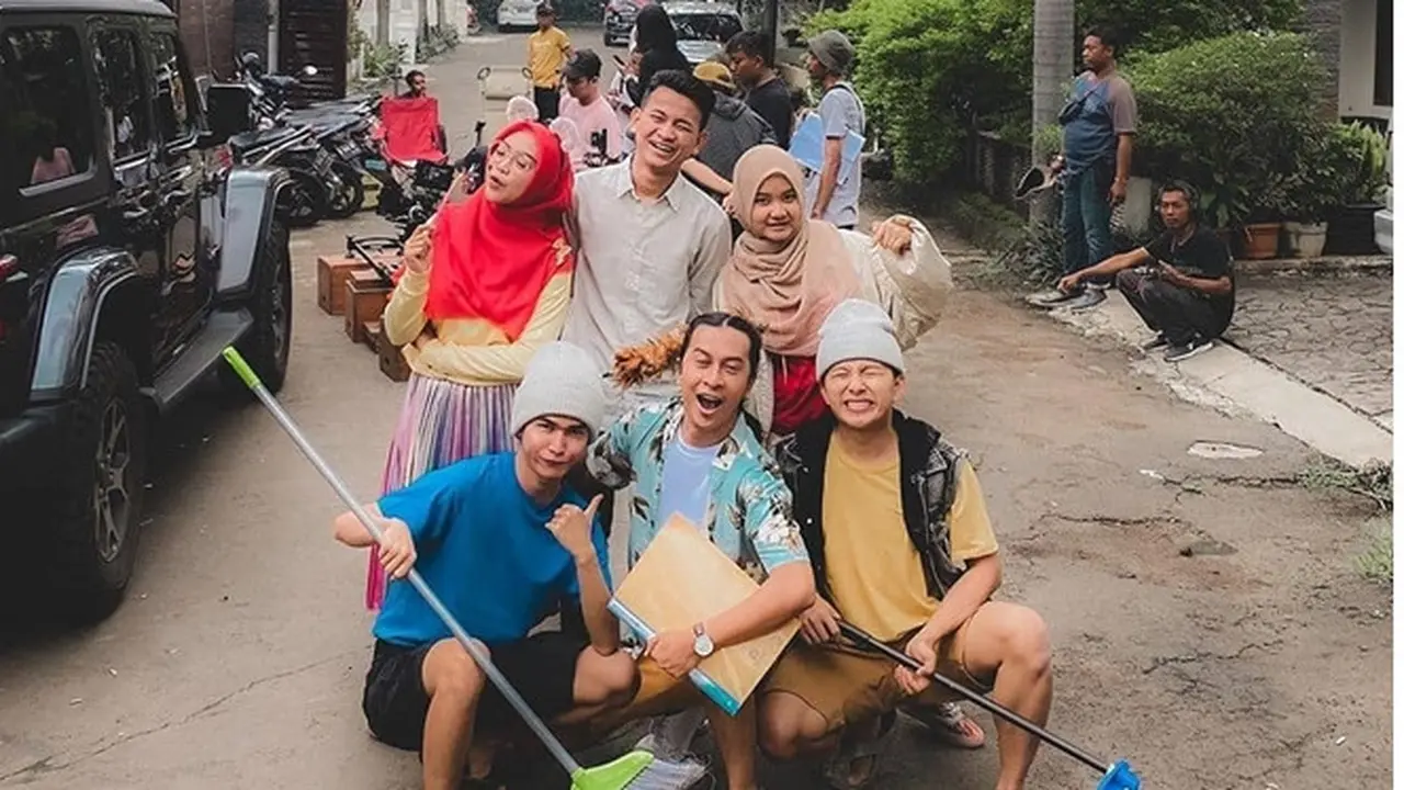 5 Potret Ria Ricis Syuting di Tengah Wabah Virus Corona, Tuai Kritikan