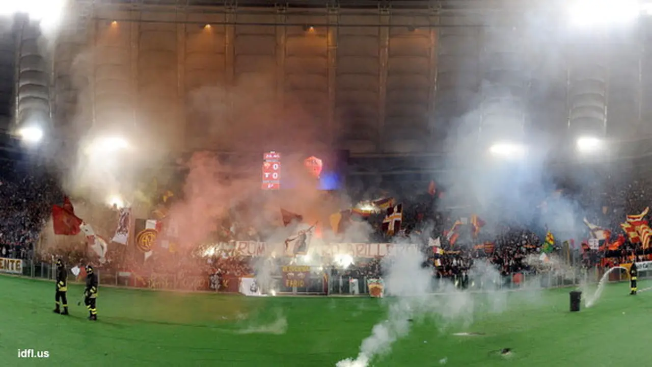 kerusuhan-suporter-130413a.jpg