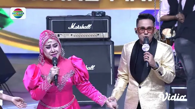 Umi Elvy Sukaesih di D'Academy Asia 6