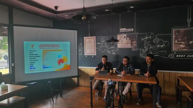 Lembaga Studi Visi Nusantara (LS Vinus) saat memaparkan hasil survei Pilkada Kota Depok (Liputan6.com/Dicky Agung Prihanto)