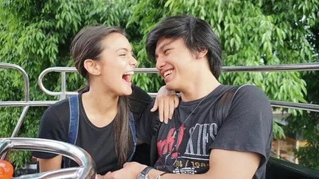 6 Potret Jefri Nichol dan Amanda Rawles dari Dear Nathan Sampai Thank You Salma