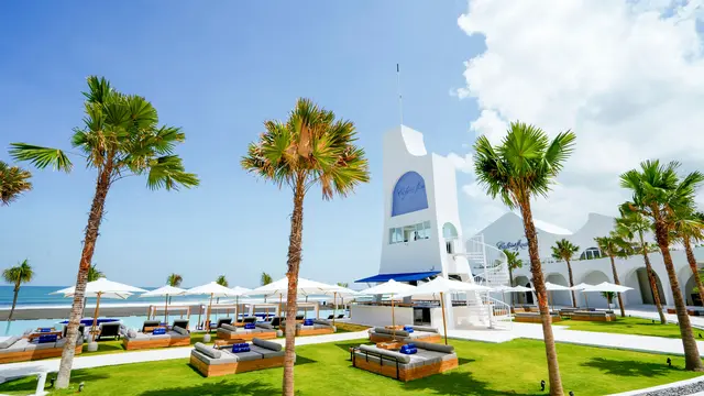 Beach club terbaru Bali