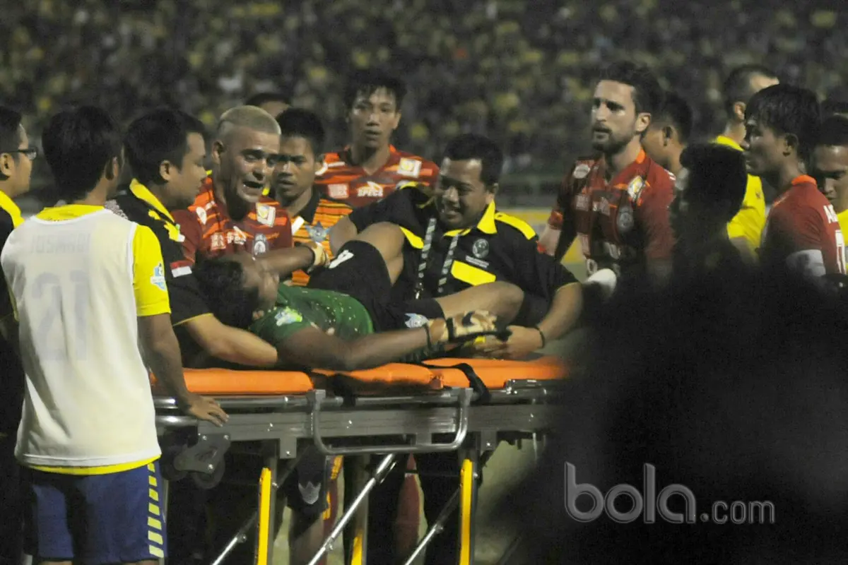 Aji Saka, Gresik United, Arema