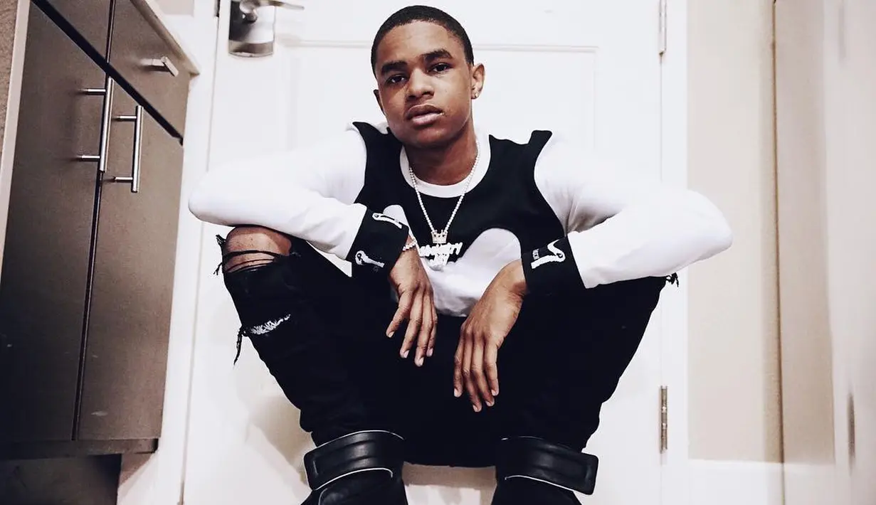 Pelantun lagu No Hook tersebut tersebut mengumumkan perpisahan mereka lewat Instagram Story. (instagram/ybnalmightyjay)