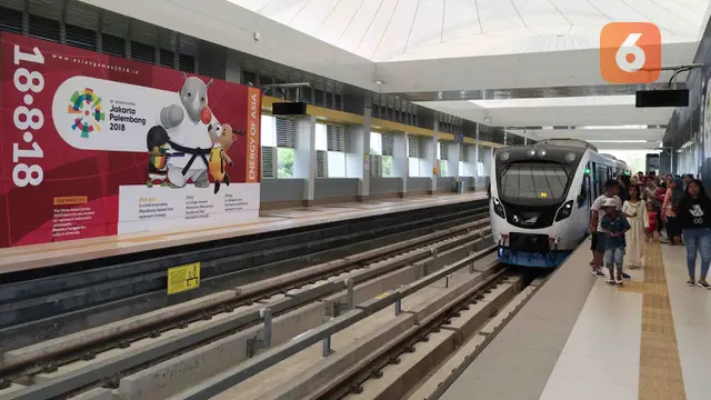 Mencoba LRT Palembang