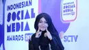 Remaja kelahiran Depok 19 tahun silam itu makin banyak yang mengenal. Apalagi saat pergi bareng teman-temannya. Banyak penggemar yang mengajak untuk berfoto bersama hingga tidak enak dengan temannya. (Nurwahyunan/Bintang.com)