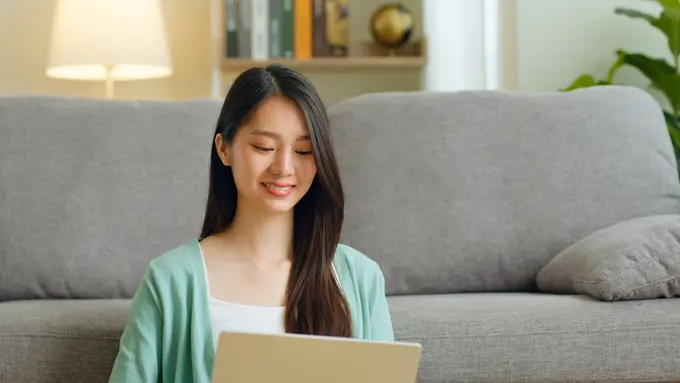 Ilustrasi Akses Sosial Media