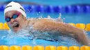 Perenang asal Amerika Serikat, Cammile Adams saat turun di Gaya Kupu-kupu Putra Olimpiade Rio 2016, Olympic Stadium Aquatics, Brasil pada 9 Agustus 2016. (REUTERS/ Marcos Brindicci)