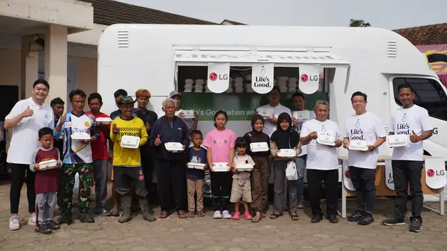 LG Lebaran Sehat Hadir di Pasirlangu, Dukung Pemulihan Warga dan Edukasi Anak Pascabencana