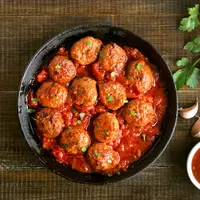 Ilustrasi chicken meatball/copyrightshutterstock/Nadezhda Nesterova