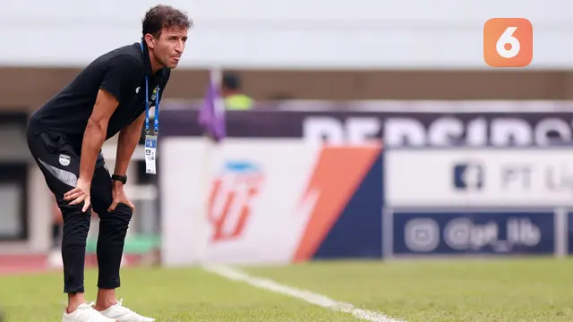 BRI Liga 1 2022/2023: Persib Bandung vs Persik Kediri