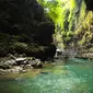 Green Canyon, Jawa Barat. | via: travelerpoint.co.id