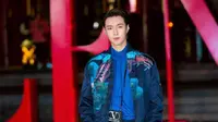 Lay EXO di Valentino. (Foto: Lay Studio/pit)