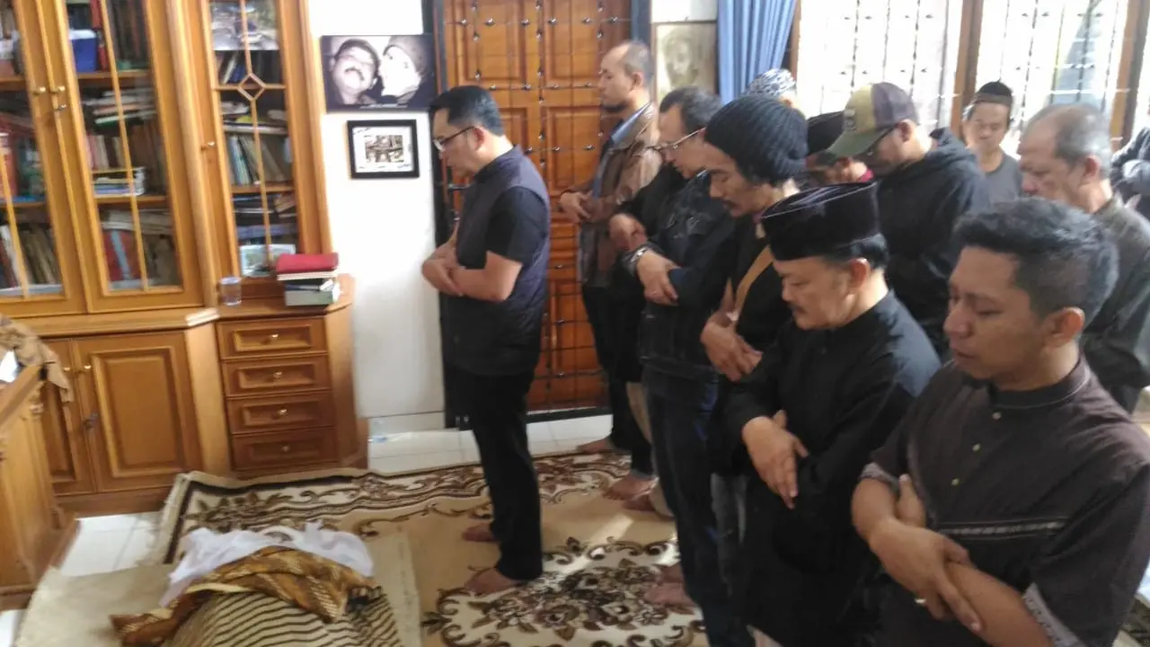 Ridwan Kamil salatkan Ginan Koesmayadi