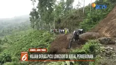 Hujan deras memicu longsor di areal perkebunan teh PTPN XII di Kecamatan Sumberbaru, Jember, hingga membuat akses jalan tertutup.
