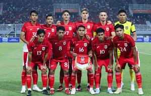 Skuad Timnas Indonesia U-22 saat berhadapan dengan Mali U-22&nbsp;yang dilangsungkan di Stadion Pakansari, Bogor, Jawa Barat, Sabtu (15/11/2025).&nbsp;(Bola.com/M Iqbal Ichsan)