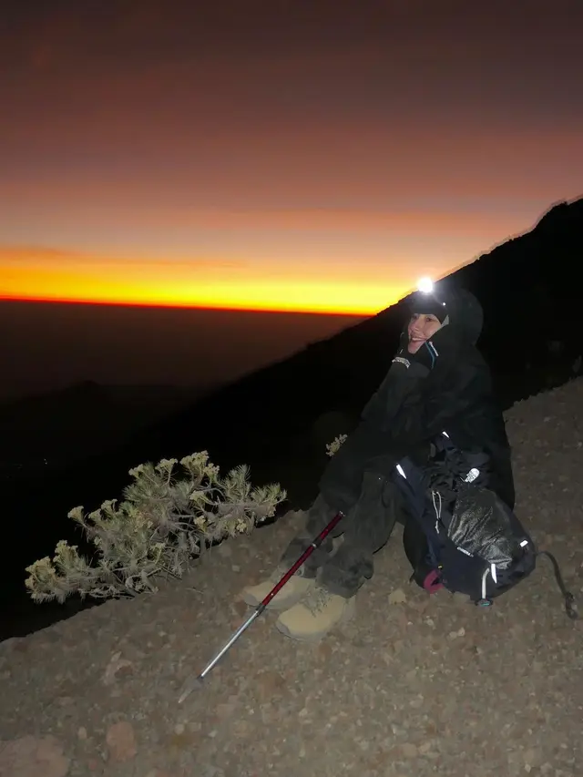 Tatjana Saphira mendaki Gunung Rinjani (Instagram/tatjanasaphira)
