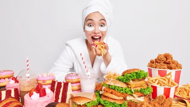 3. Porsi Makan Lebih Besar dari Biasanya