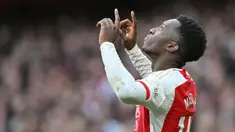 Mencetak hattrick di Premier League Liga Inggris yang diakui sebagai salah satu liga terbaik di dunia tentu sangat membanggakan bagi seorang pesepak bola. Arsenal menjadi salah satu klub yang dipenuhi para pemain berkualitas yang mampu mencatatkan hattrick di Premier League. Berikut ini lima pemain terakhir The Gunners yang mampu mencetak hattrick di Premier League. (AFP/Glyn Kirk)