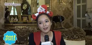 Sebagai sahabat, Sandra Dewi sering memberikan motivasi pada Yuanita Christiani agar segera menikah