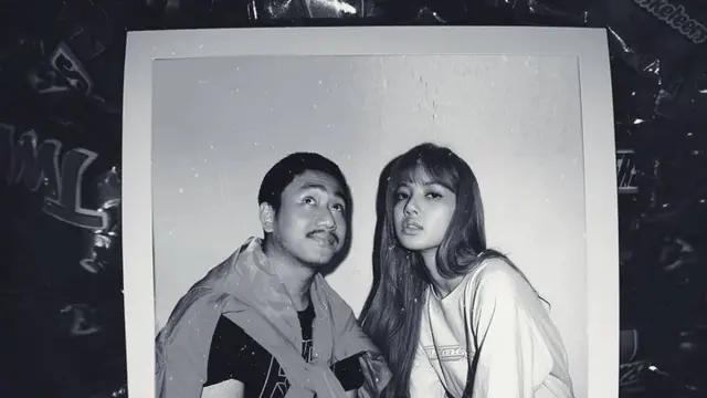 Foto editan bersama Lisa Black Pink (foto: Instagram/@farizsadad)