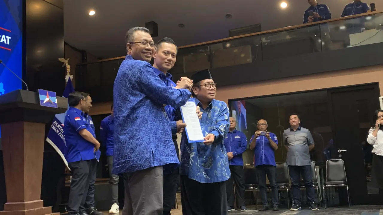 DPP Partai Demokrat resmi memberikan dukungan kepada Zulkieflimansyah dan Suhaili FT untuk maju Pilkada Nusa Tenggara Barat (NTB) 2024. (Istimewa)