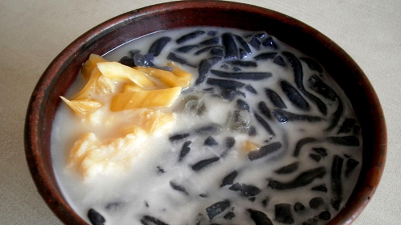 Dawet Ireng, si Hitam Manis Asli Purworejo