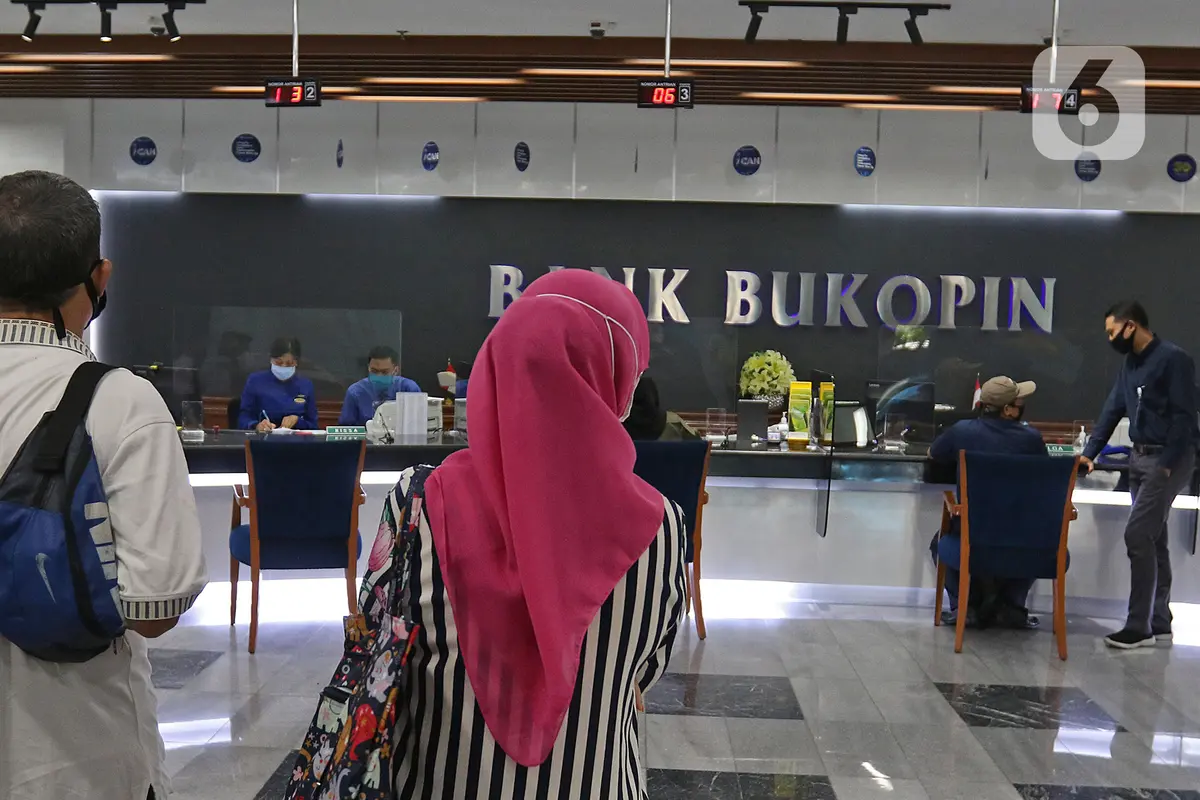 Suasana Kantor Bank Bukopin Ditengah Terjangan Isu
