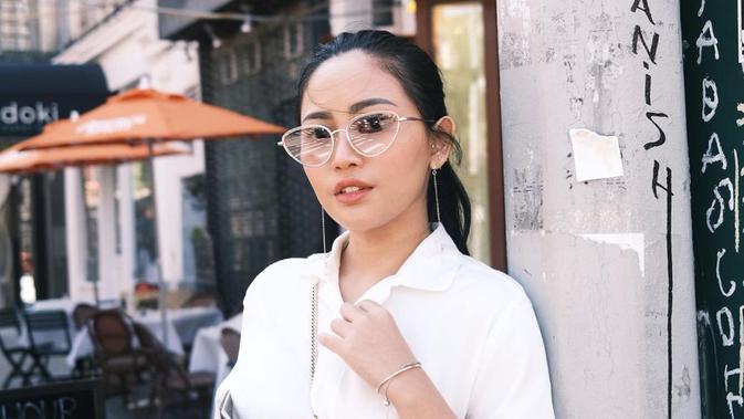 Rachel Vennya Ngaku Nangis Tiap Hari Gara-gara Anak dan Ibunya Jadi Sasaran Kebencian Forum Online - Vimarsana News