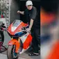 Ahmad Sahroni punya koleksi baru hyperbike di rumahnya (Instagram/Ahmad Sahroni)