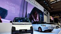 Wuling Air ev Bertahan di Tengah Gempuran Raja Baru Pasar Mobil Listrik RI 2025