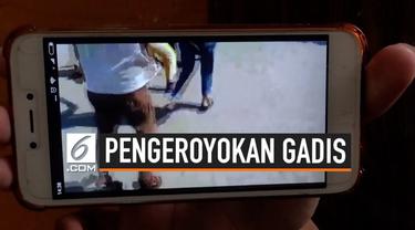 Jagad media sosial dihebohkan dengan sebuah tayangan video yang mempertontonkan adegan dugaan pengeroyokan, oleh sejumlah anak perempuan di Surabaya.
