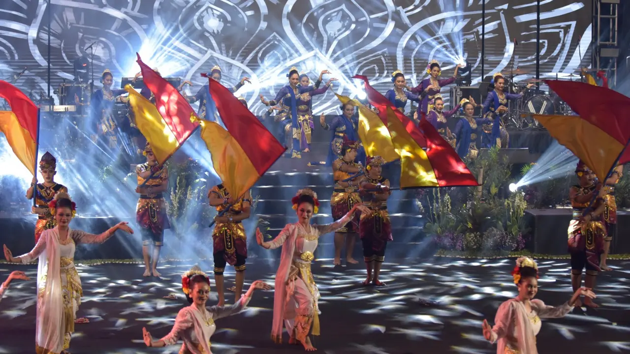 Tari Kluwung Etan memeriahkan opening ceremony  ASEAN University Games (AUG) 2024. (Istimewa)