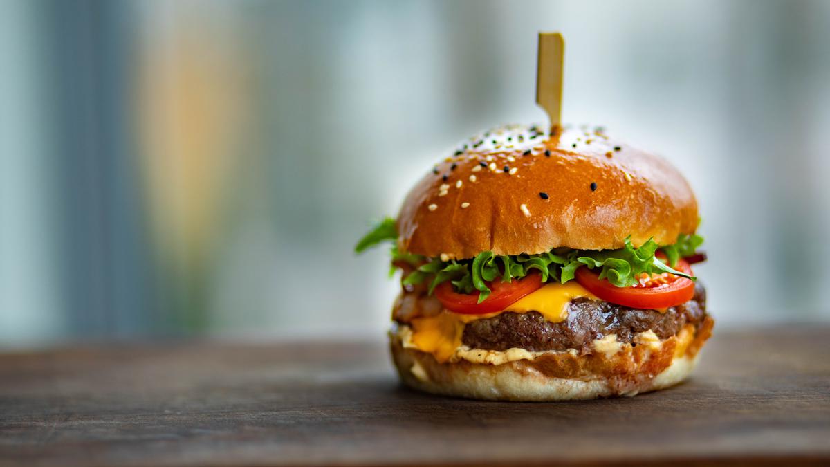 3 Cara Membuat Burger Mini Ala Rumahan yang Praktis, Enak dan Mudah - Food Fimela.com